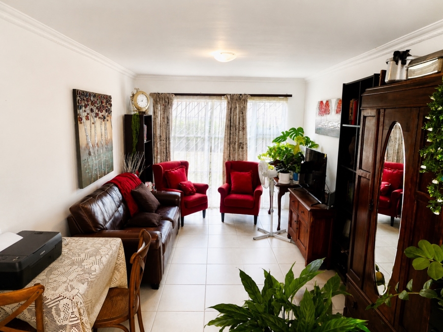 2 Bedroom Property for Sale in Melkbosstrand Central Western Cape